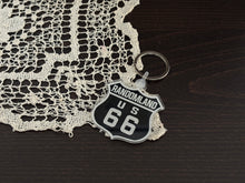 Load image into Gallery viewer, Randomland Route 66 Keychain
